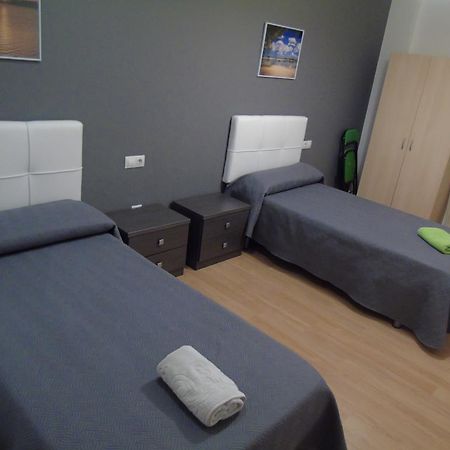 Apartamentos Mequedo Alcañiz Екстериор снимка