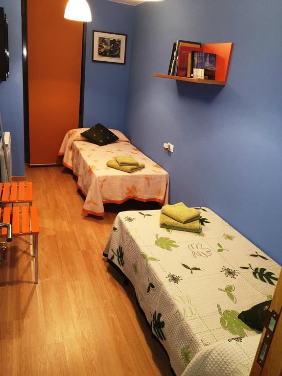 Apartamentos Mequedo Alcañiz Стая снимка