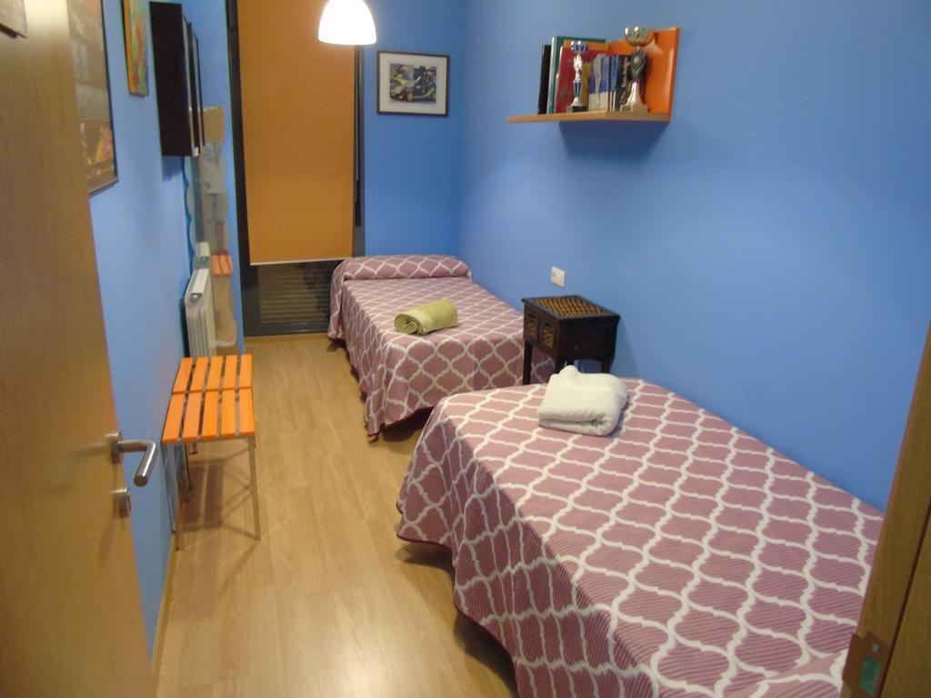 Apartamentos Mequedo Alcañiz Екстериор снимка