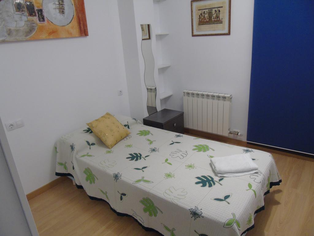 Apartamentos Mequedo Alcañiz Екстериор снимка
