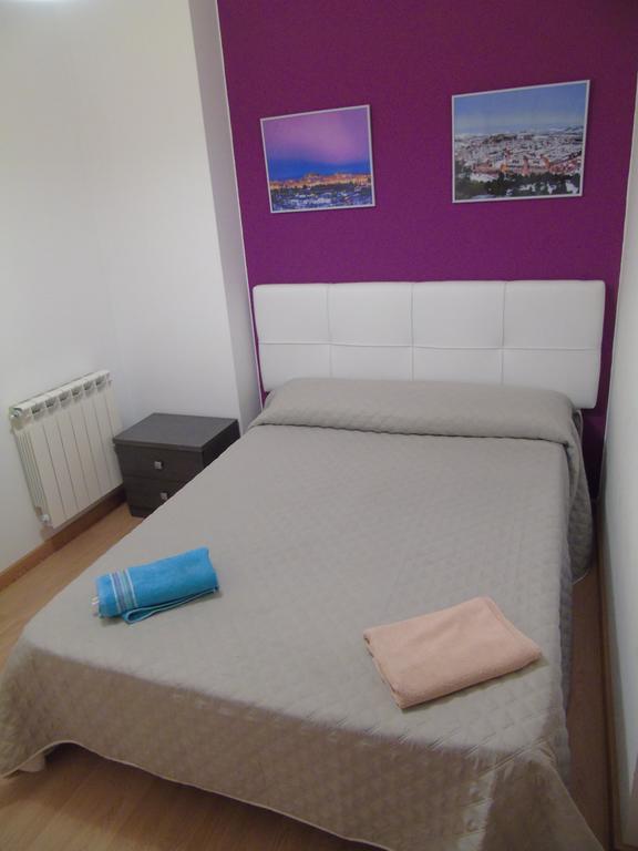 Apartamentos Mequedo Alcañiz Екстериор снимка